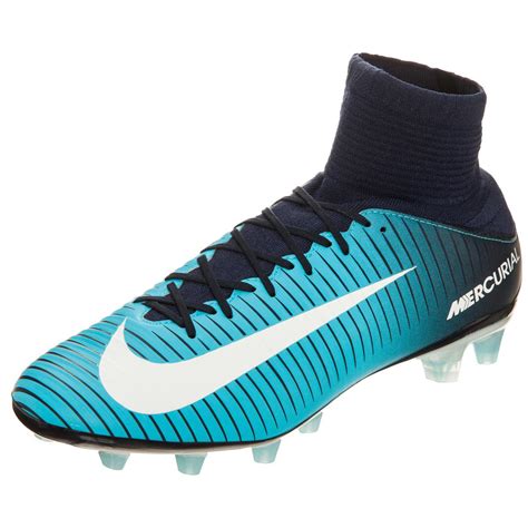 what are Nike mercurial boots